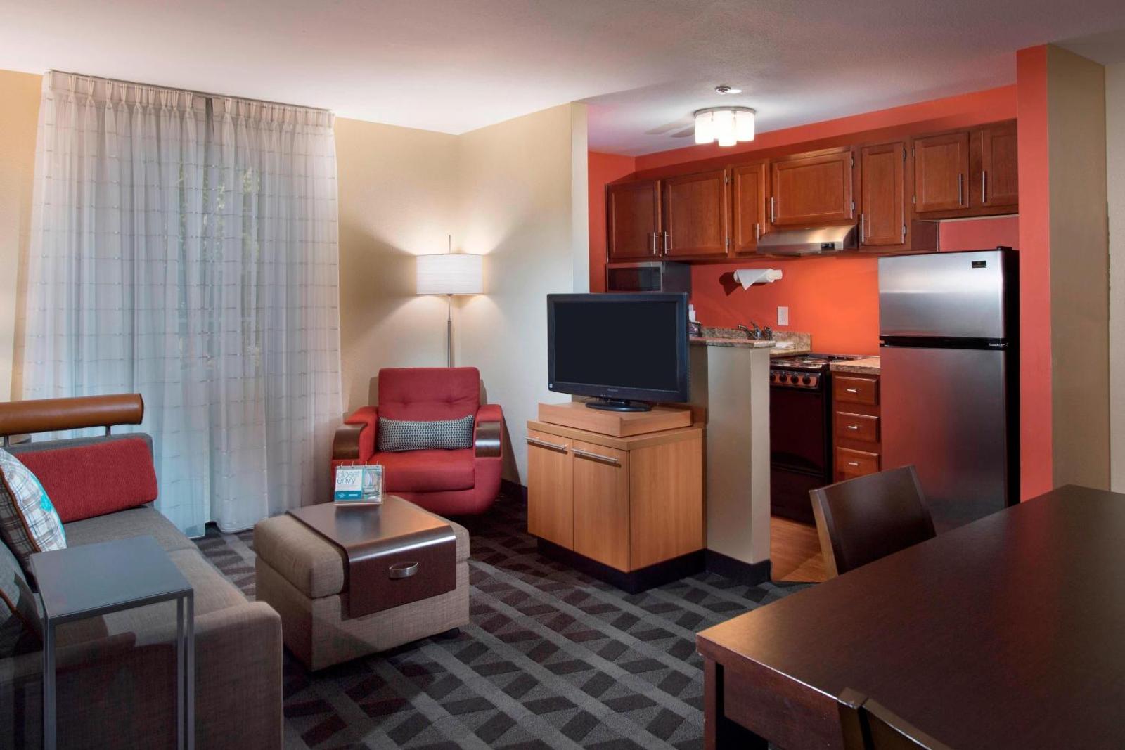 TownePlace Suites by Marriott Atlanta Alpharetta Main image 2